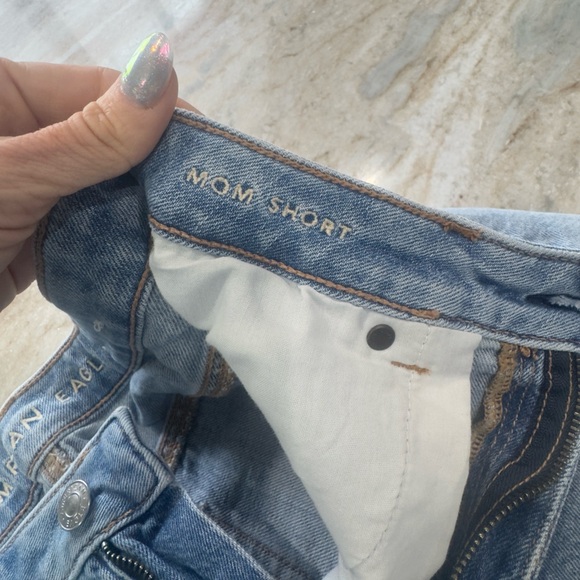 Jean short - Picture 3 of 4